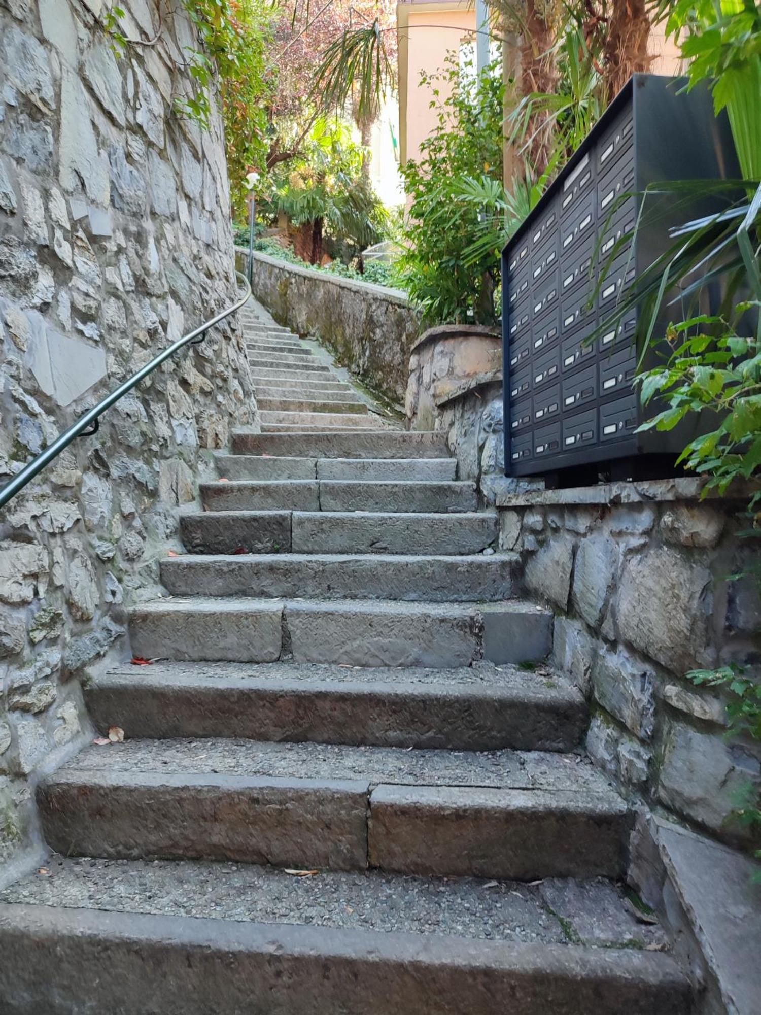 150 Steps To Heaven - By Myhomeincomo كومو المظهر الخارجي الصورة